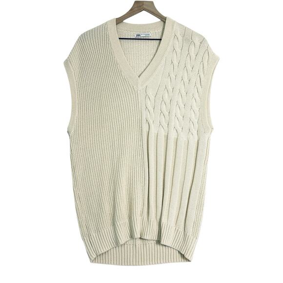 Zara Cream Cable Knit V-Neck Sweater Vest Women’s S-M Cotton Preppy Old Money